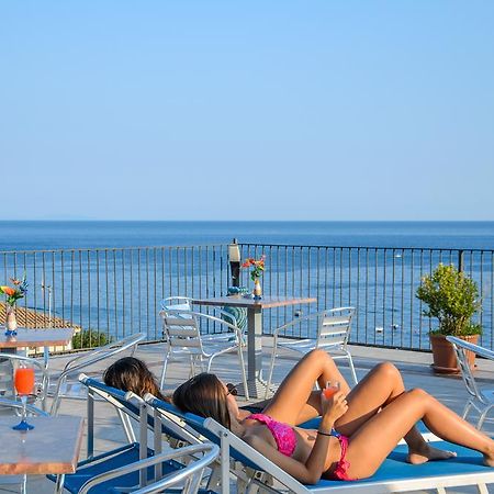 Riviera B&B Rooms Майори Екстериор снимка